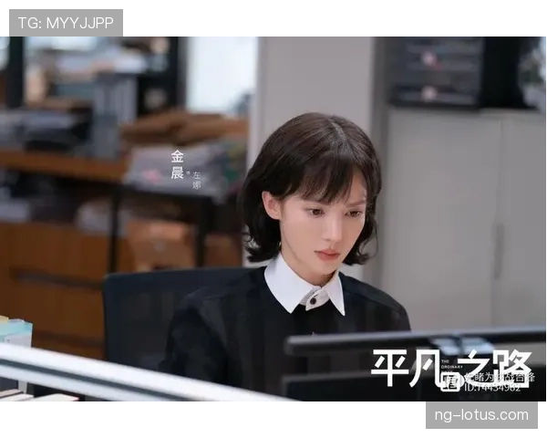 蒋圣龙赛场戴名表，赛后拎塑料袋买菜，这反差太扎心